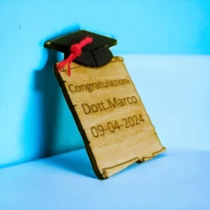 calamita bomboniera per laurea